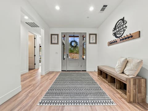 Photograph 7 of 9081 Silver King Rd