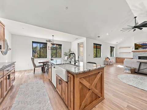 Photograph 17 of 9081 Silver King Rd